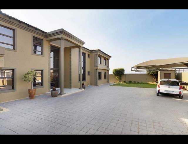4 BEDROOM HOUSE FOR SALE IN BIRCH ACRES
